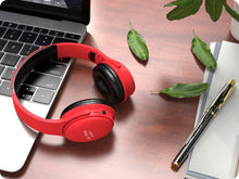 Load image into Gallery viewer, Wireless Headsets Bluetooth Professional Gaming Headphone
