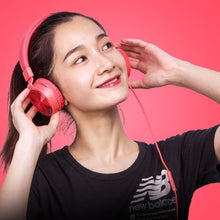 Load image into Gallery viewer, Stereo Metal Wired Headphone  Headset
